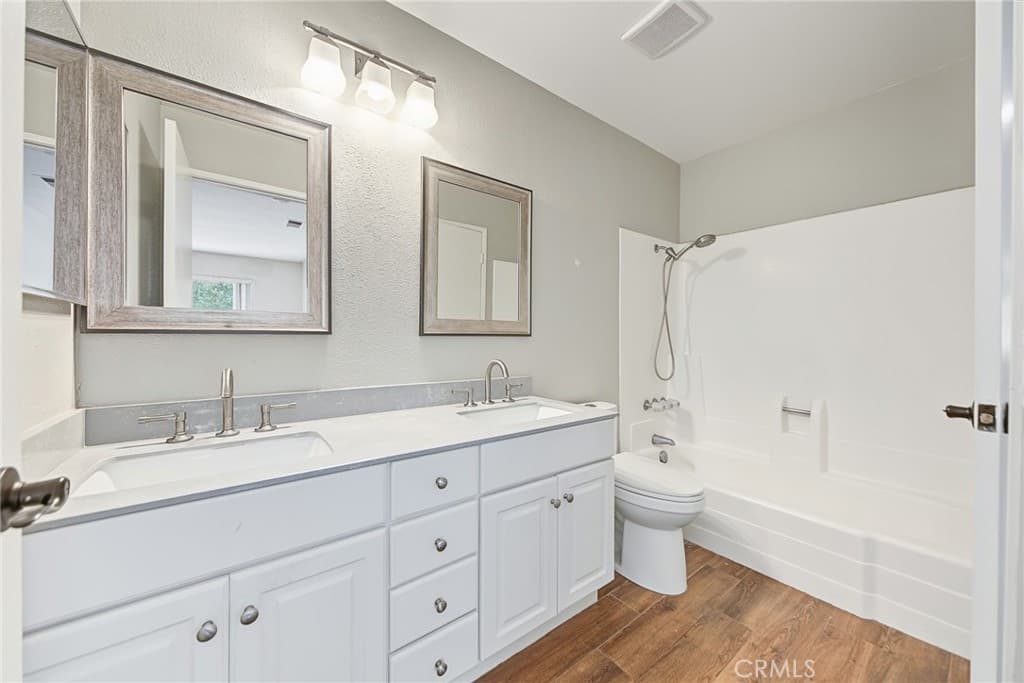 Condo at 21755 Laurelrim B, Diamond Bar — photo 11 of 12