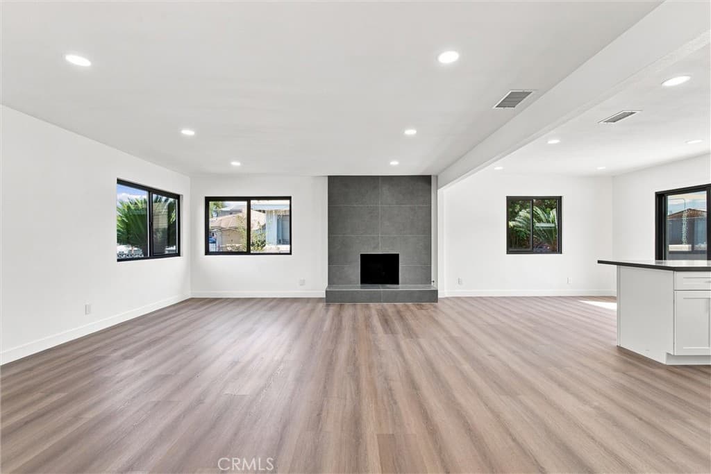 Home at 11541 Cherrylee Drive, El Monte — photo 10 of 12
