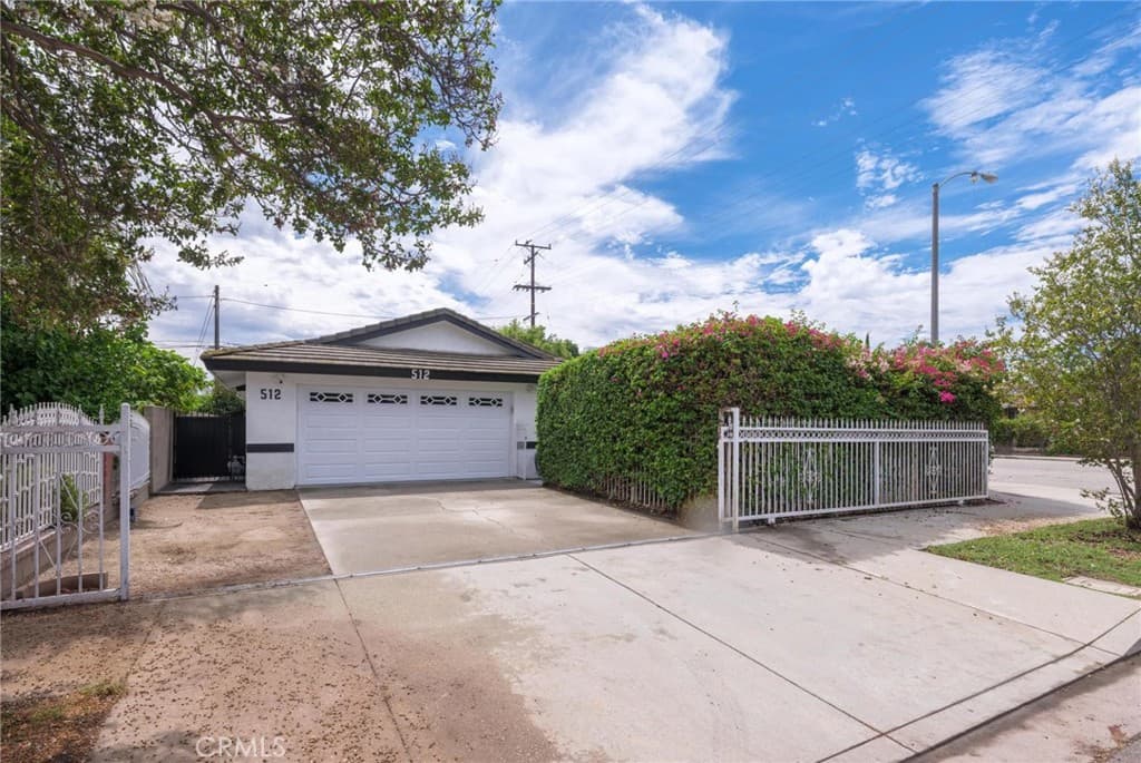 Home at 512 E 8th Street, Pomona — photo 1 of 12