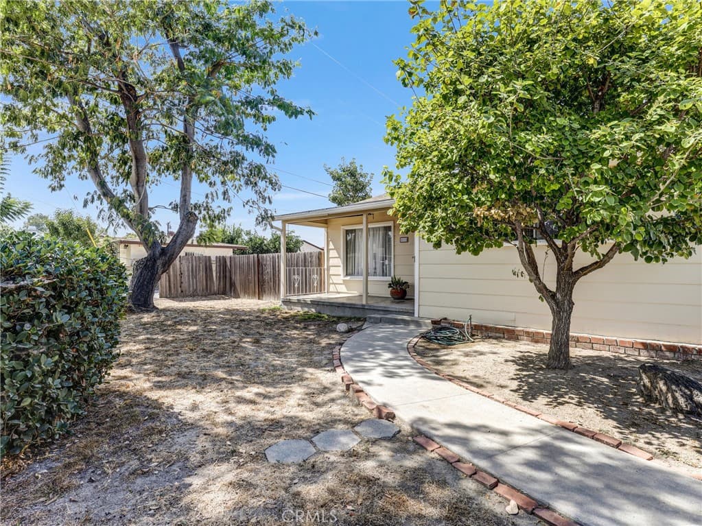 Home at 5015 La Madera, El Monte — photo 3 of 12