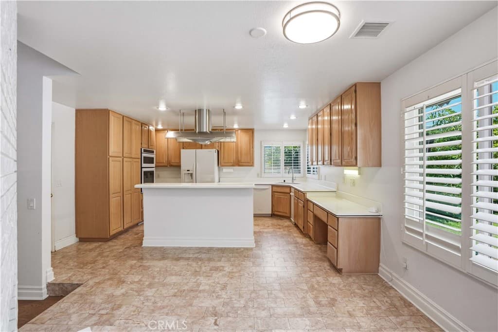 Home at 1002 Highlight Drive, West Covina — photo 9 of 12