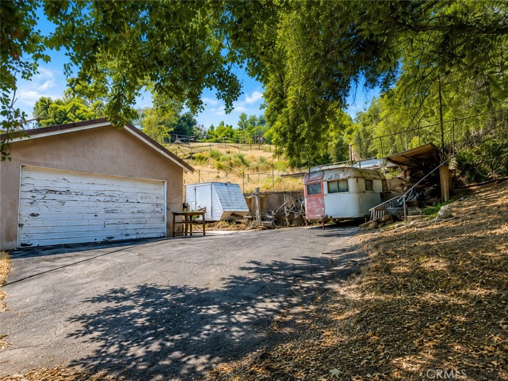 Home at 700 S Corrida Drive, Covina — photo 10 of 12