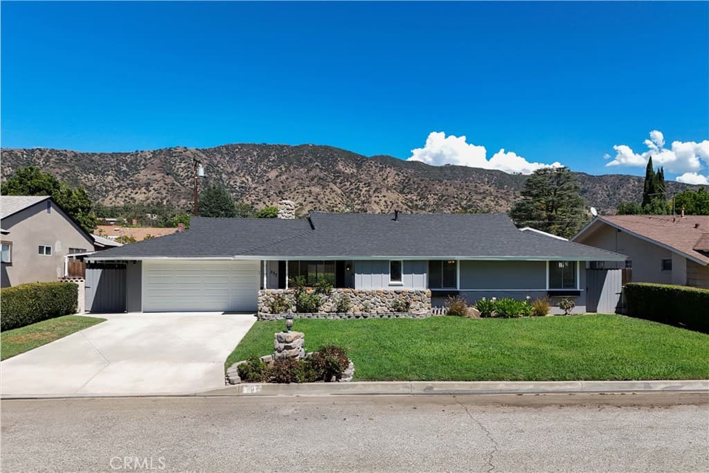 Home at 537 W Whitcomb, Glendora — photo 1 of 12