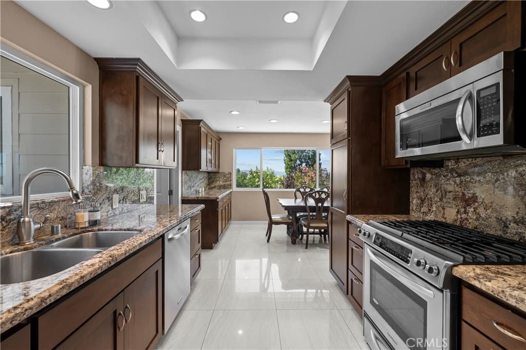 Home at 1243 S Stephora, Glendora — photo 8 of 12