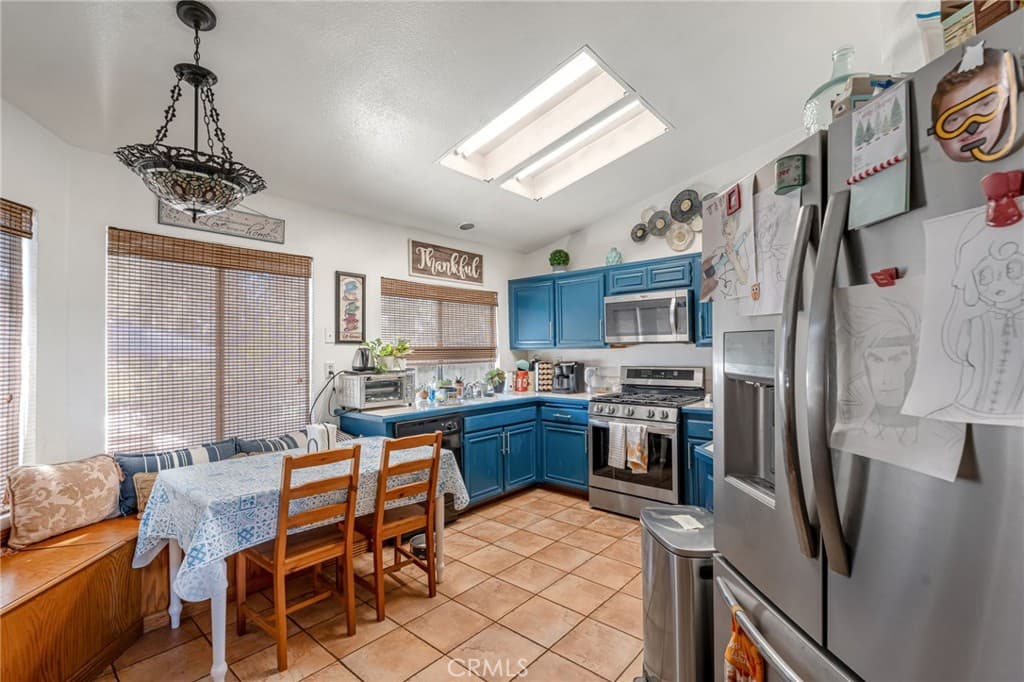 Home at 559 Amethyst, Walnut — photo 11 of 12