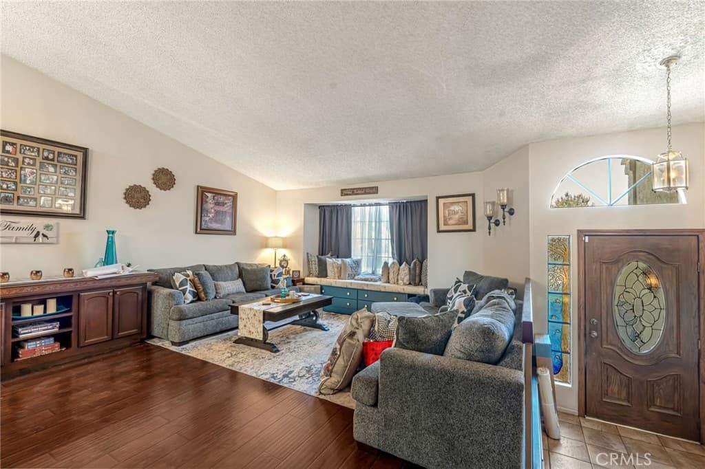 Home at 559 Amethyst, Walnut — photo 8 of 12