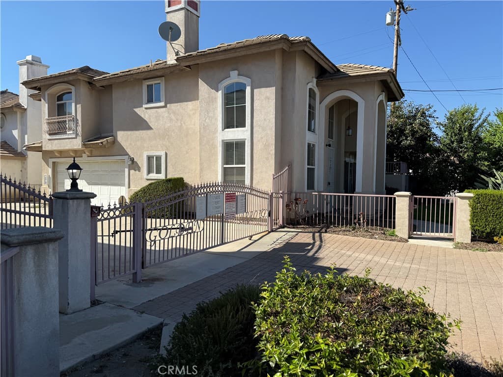 Townhouse at 5143 Peck, El Monte — photo 4 of 12