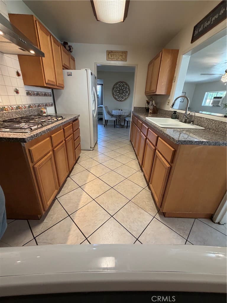 Home at 15719 Wedgeworth Drive, Hacienda Heights — photo 11 of 12