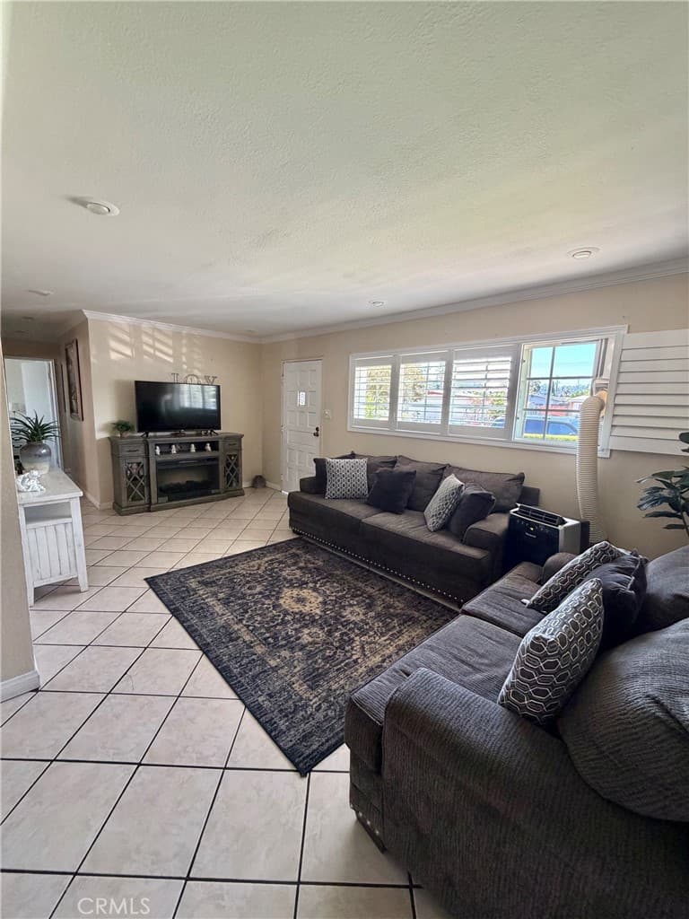 Home at 15719 Wedgeworth Drive, Hacienda Heights — photo 3 of 12