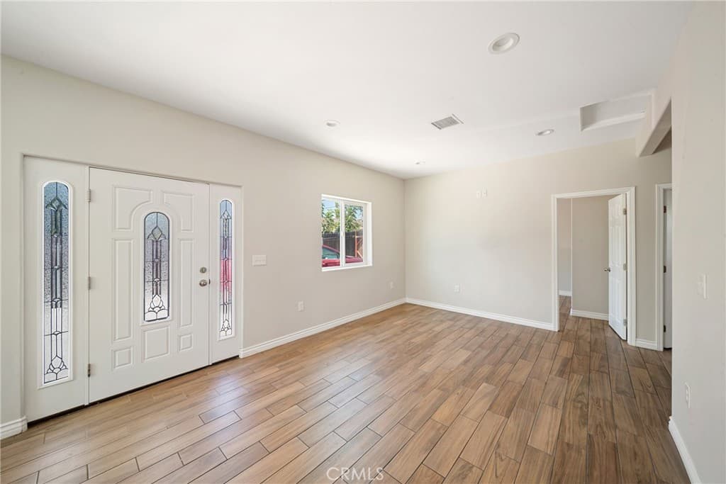 Home at 1421 Bonita, La Verne — photo 7 of 12