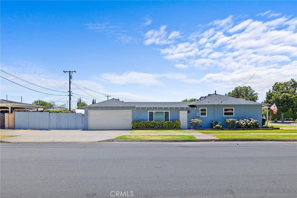 Home at 1200 S Washington, Glendora — photo 4 of 12