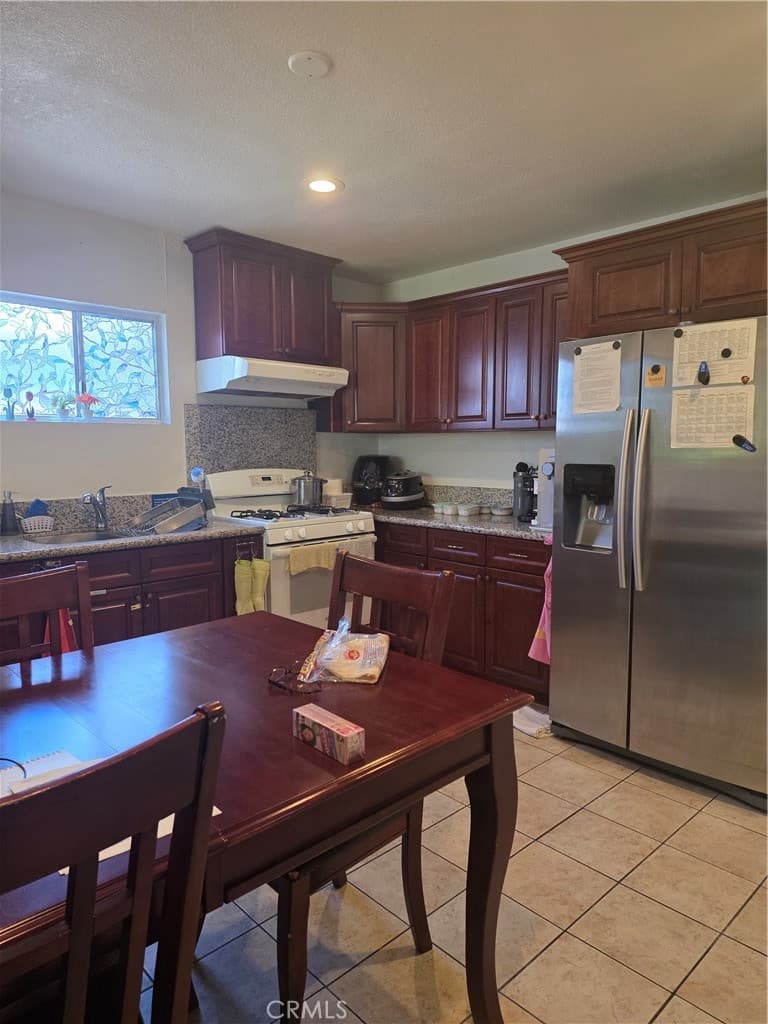 Home at 1346 Ballista, La Puente — photo 11 of 12