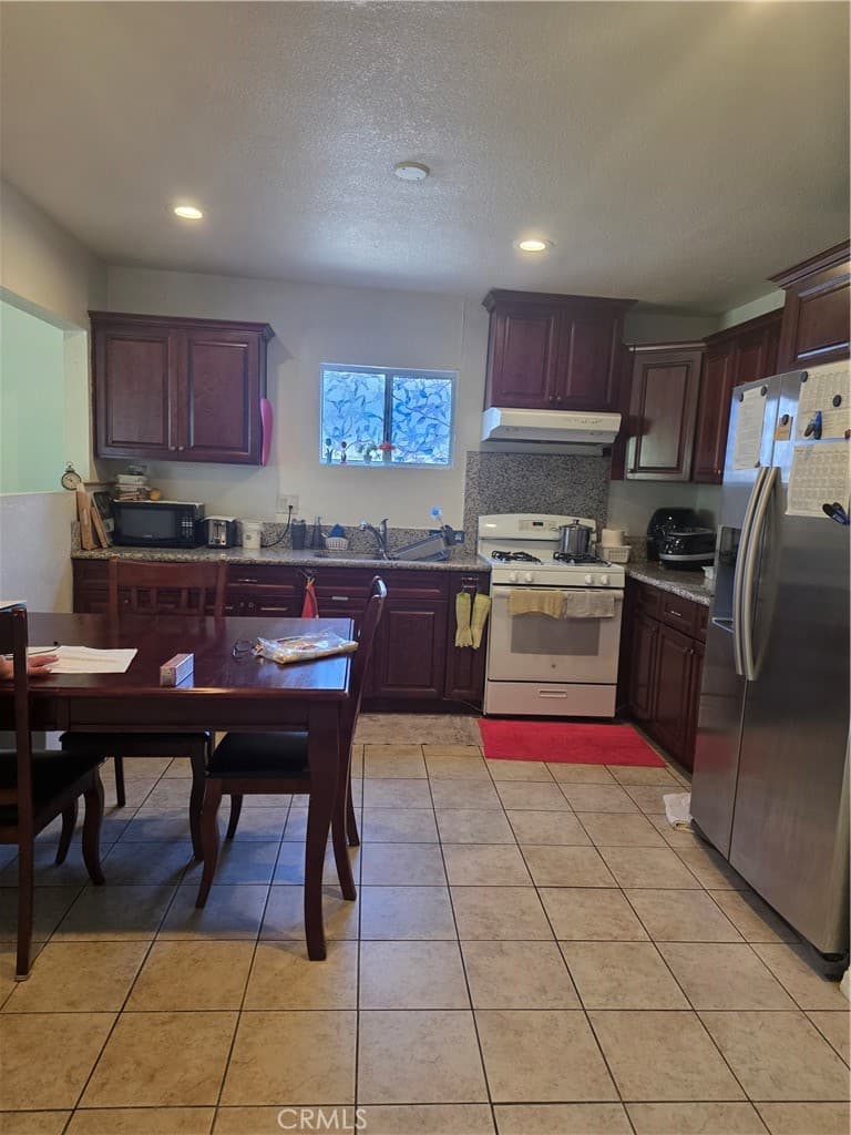 Home at 1346 Ballista, La Puente — photo 9 of 12