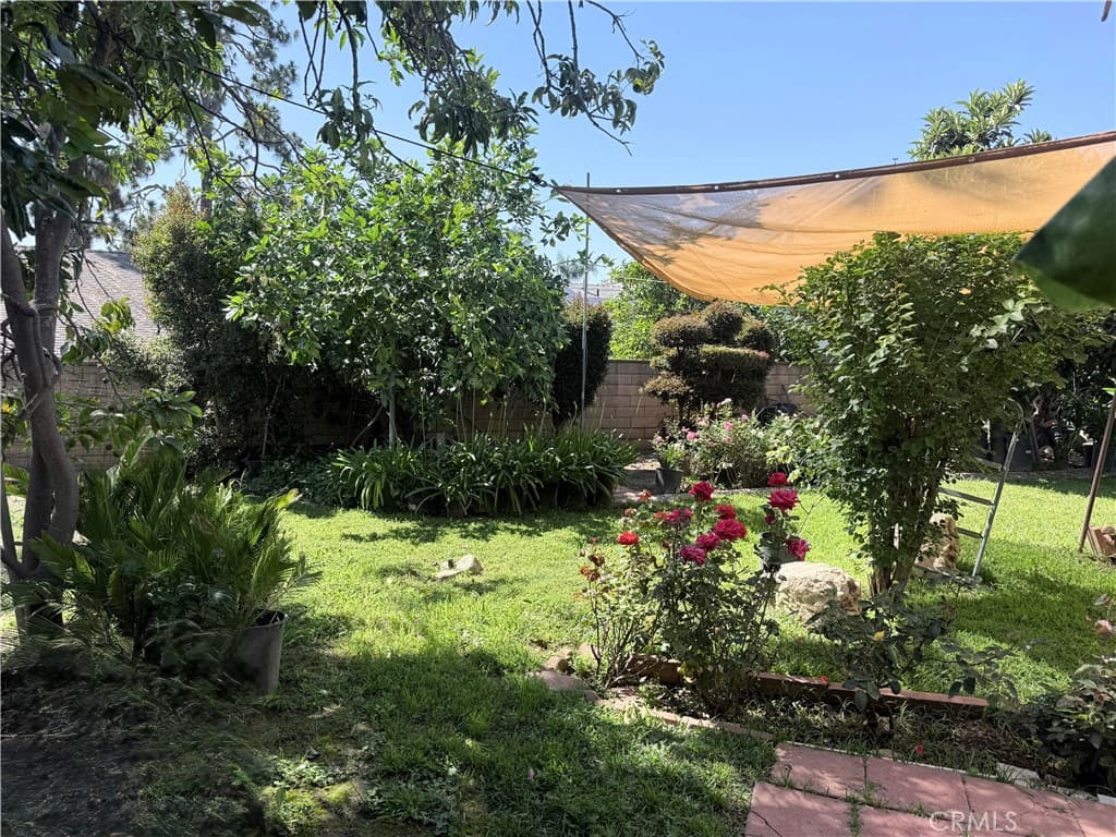 Home at 639 Damien, La Verne — photo 12 of 12
