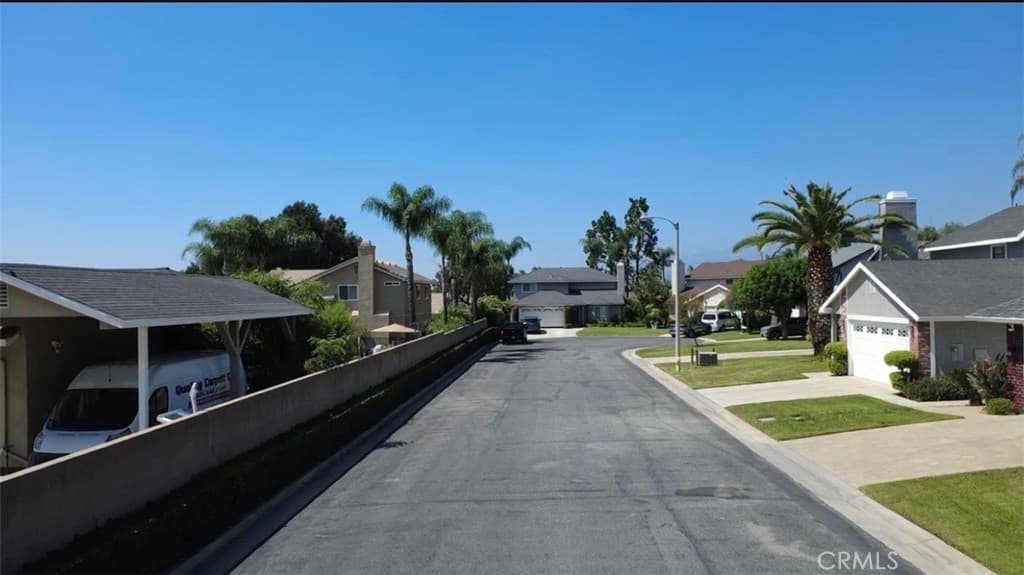 Home at 639 Damien, La Verne — photo 6 of 12