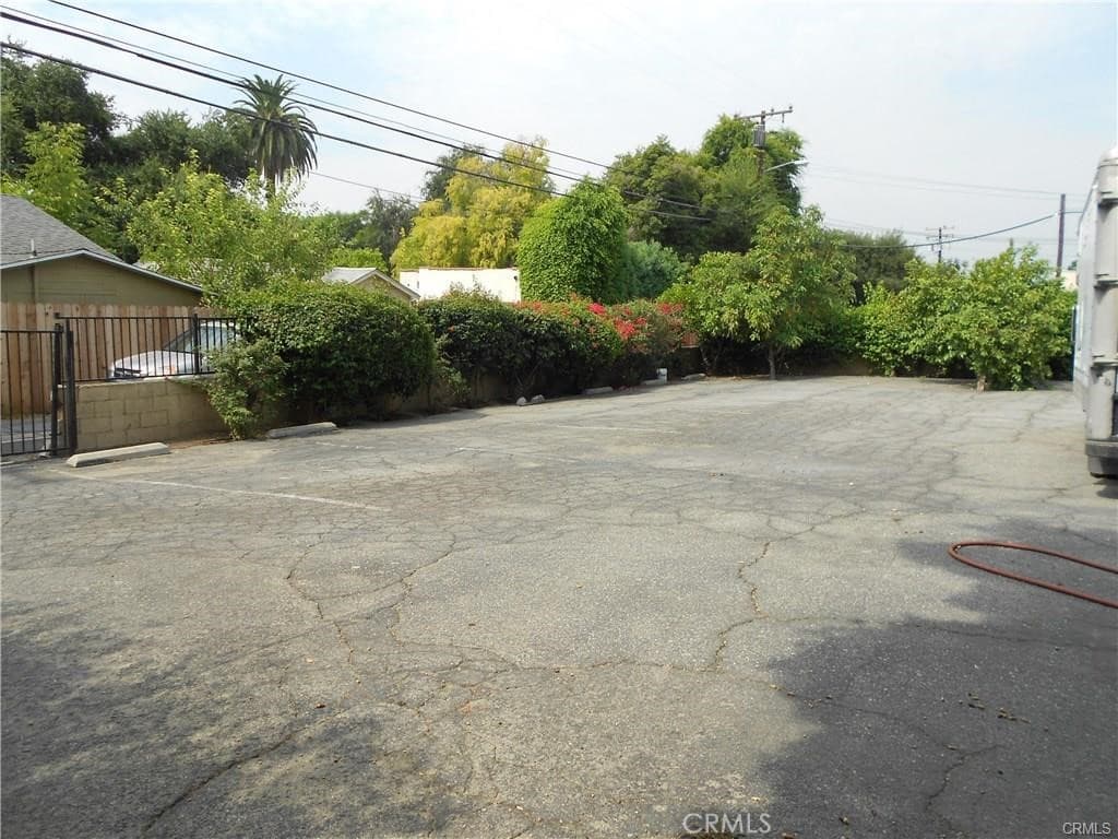 Commercial at 340 W Foothill, Monrovia — photo 11 of 12