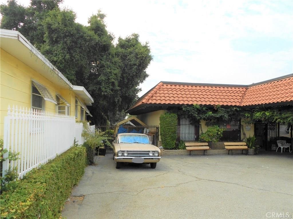 Commercial at 340 W Foothill, Monrovia — photo 5 of 12