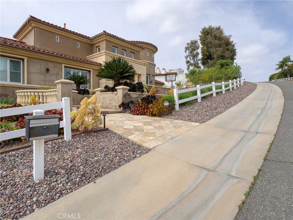 Home at 22189 Rim Fire Lane, Diamond Bar — photo 5 of 12