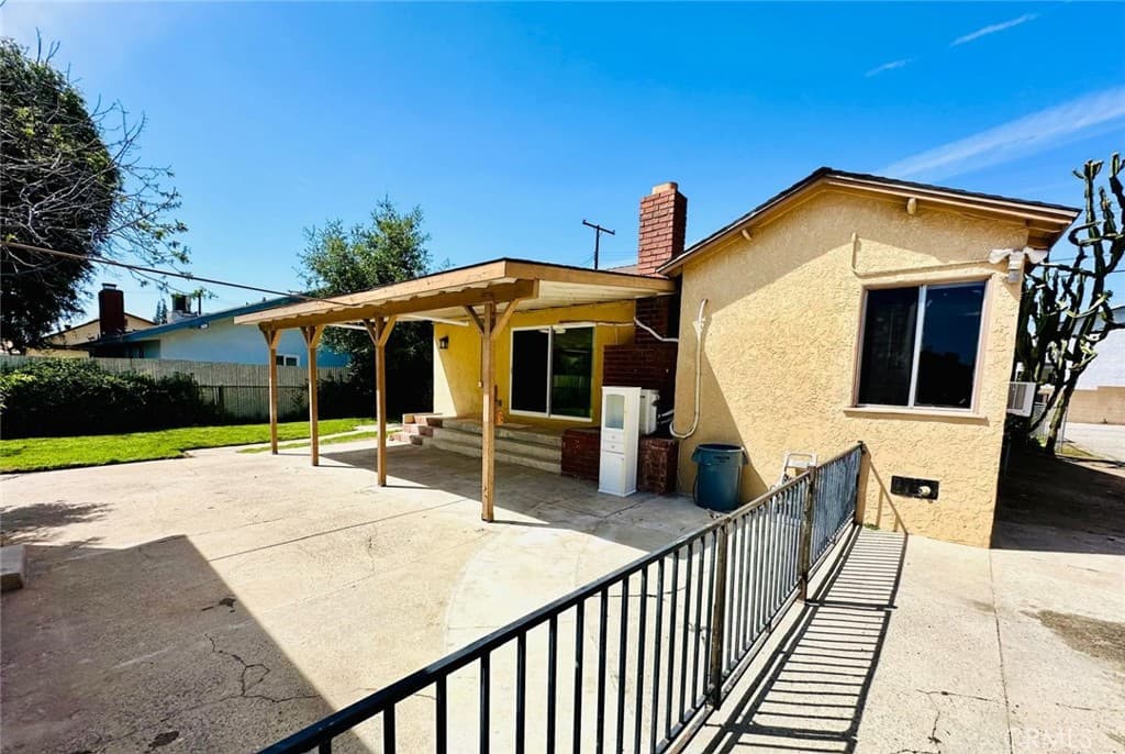 Multi-Family at 1375 /1377 N Sunflower Avenue, Covina — photo 8 of 12