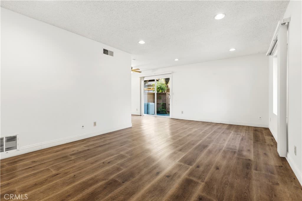 Condo at 1425 Forest Glen 158, Hacienda Heights — photo 11 of 12