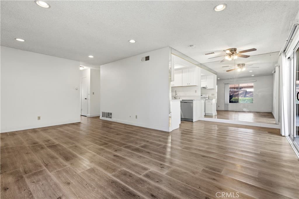 Condo at 1425 Forest Glen 158, Hacienda Heights — photo 4 of 12