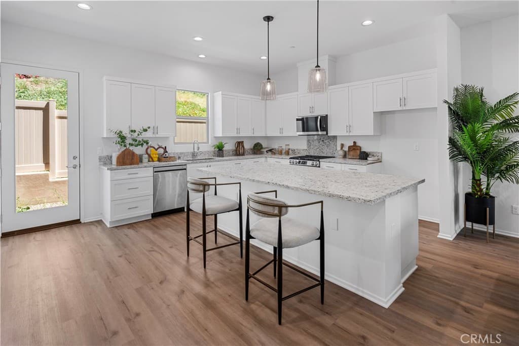 Townhouse at 816 Francesca, Walnut — photo 4 of 12