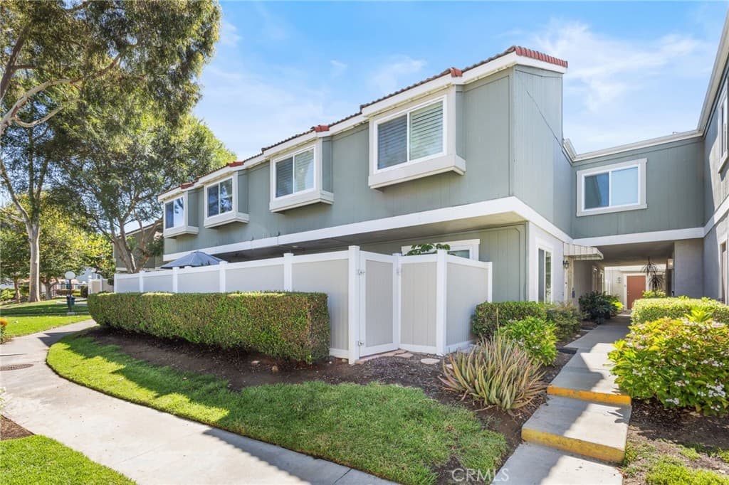Townhouse at 950 Golden Springs Drive F, Diamond Bar — photo 1 of 12