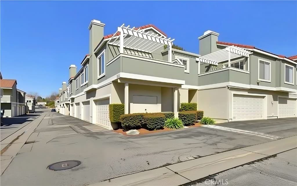 Townhouse at 950 Golden Springs Drive F, Diamond Bar — photo 2 of 12