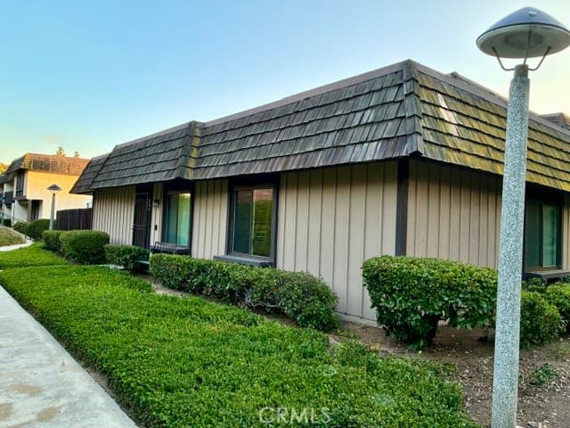 Townhouse at 664 Driftwood Lane, San Dimas — photo 1 of 12