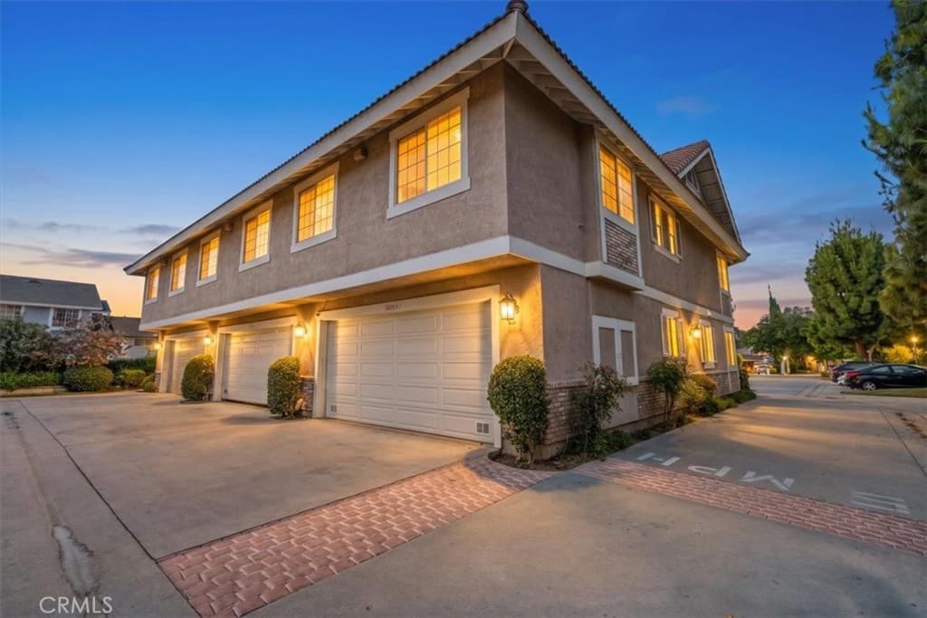 Condo at 1204 N Sunflower Ave A, Covina — photo 4 of 12