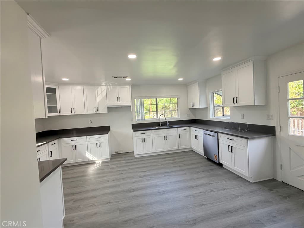 Home at 15459 Three Palms Street, Hacienda Heights — photo 4 of 12