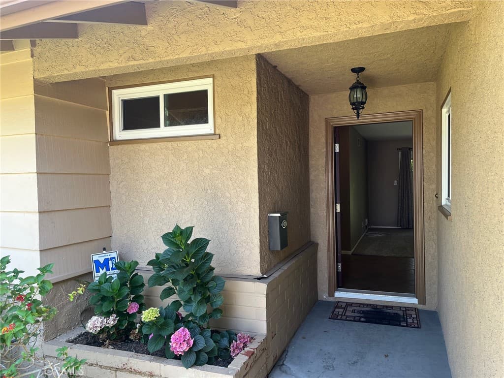 Home at 1440 Lindengrove Avenue, Rowland Heights — photo 2 of 12