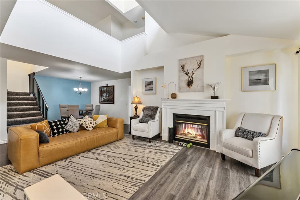 Townhouse at 919 Bidwell, San Dimas — photo 12 of 12