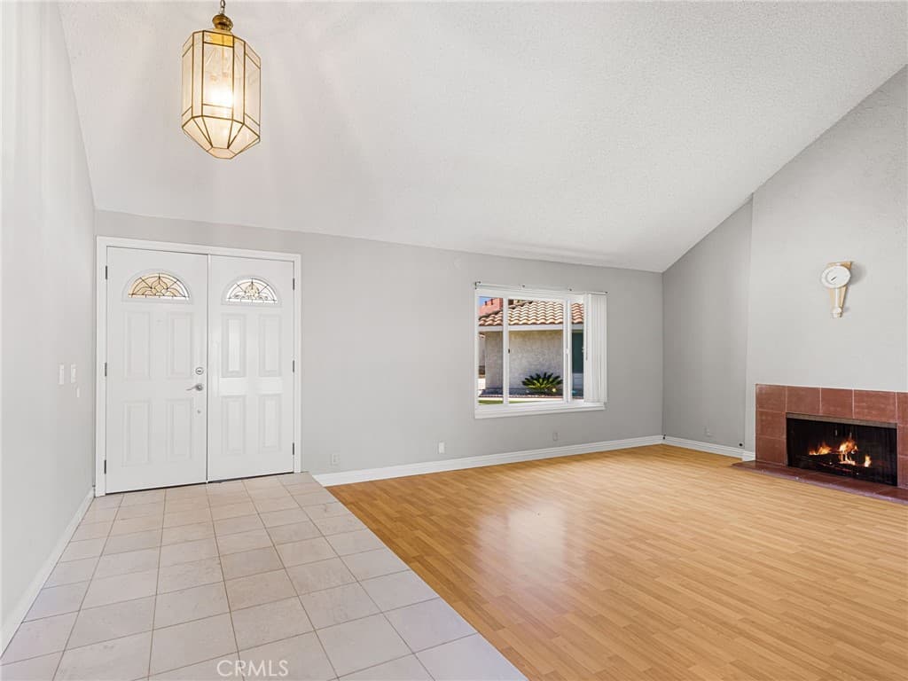Home at 19721 Katrine Cir, Walnut — photo 5 of 12