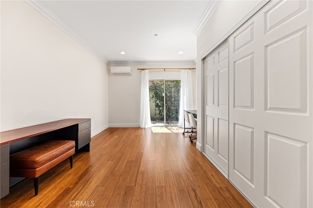 Townhouse at 1116 W Huntington Dr D, Arcadia — photo 11 of 12