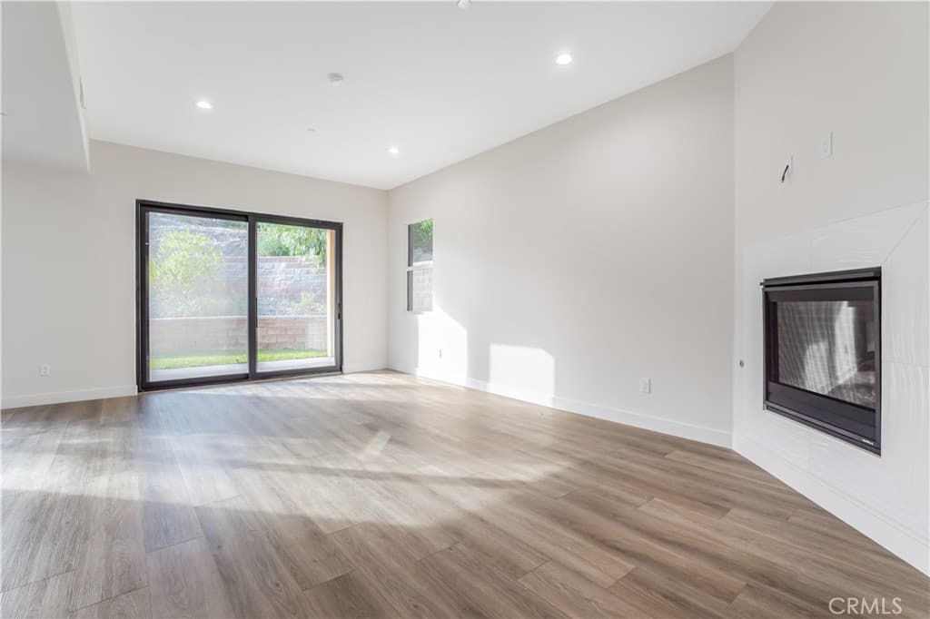 Home at 673 Castlehill, Walnut — photo 9 of 12