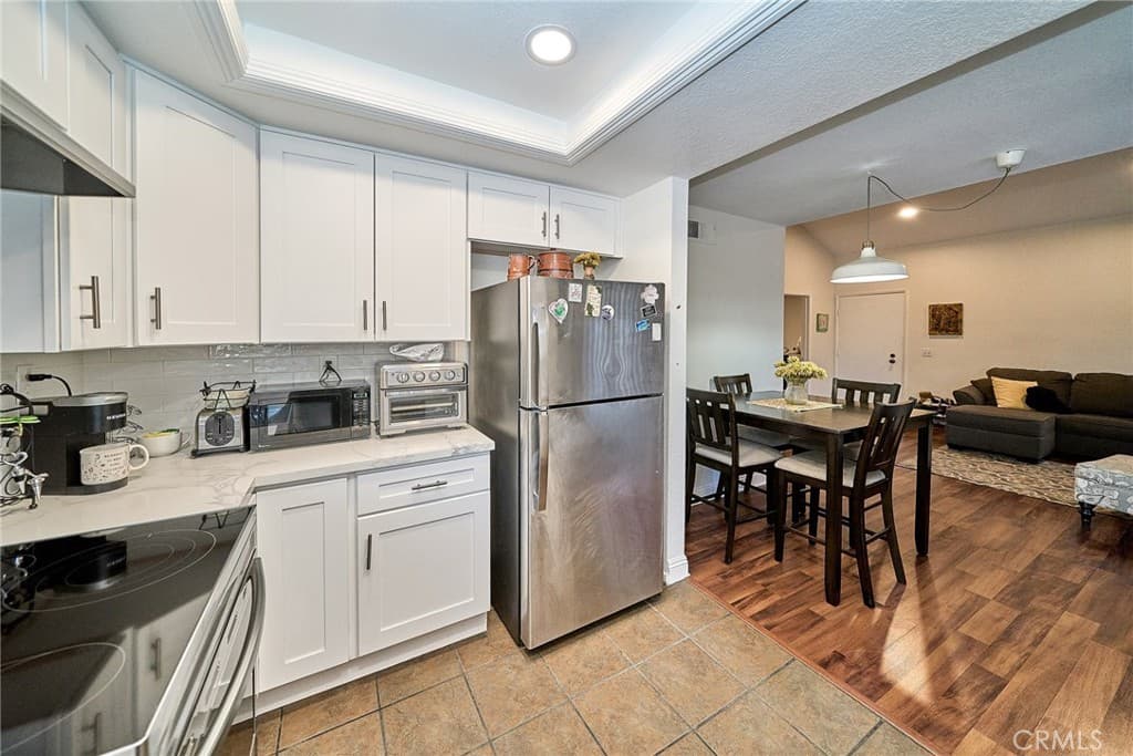 Condo at 22790 Lakeway Drive 458, Diamond Bar — photo 11 of 12