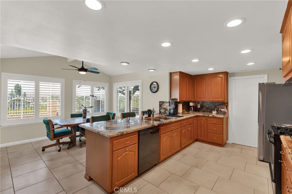 Home at 559 Great Bend, Diamond Bar — photo 9 of 12