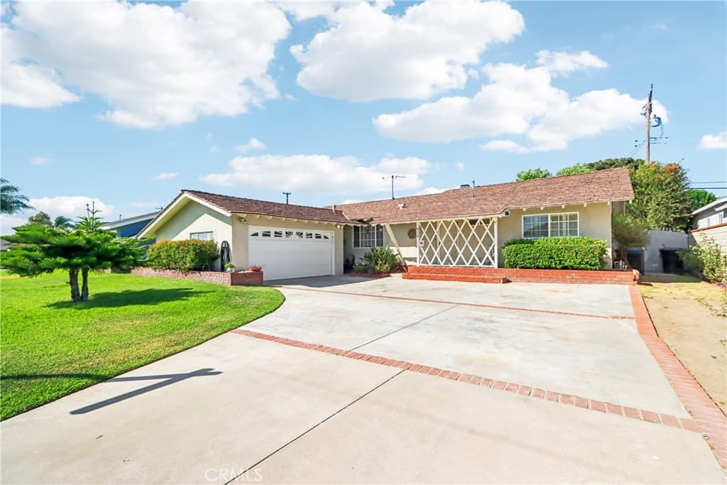 Home at 911 W Lucille Avenue, West Covina — photo 1 of 12