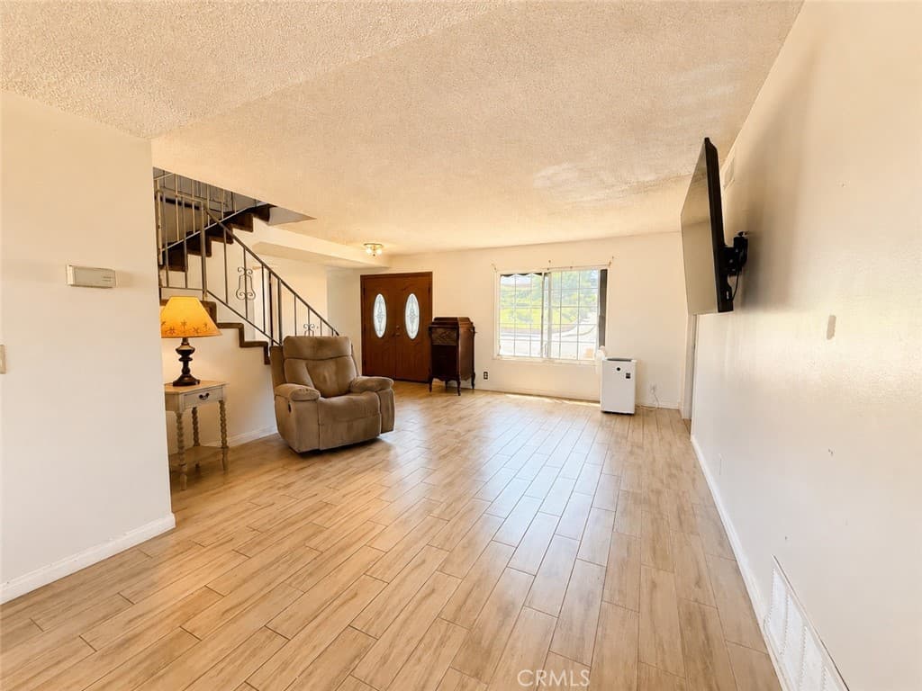 Home at 548 Vista Rambla, Walnut — photo 6 of 12