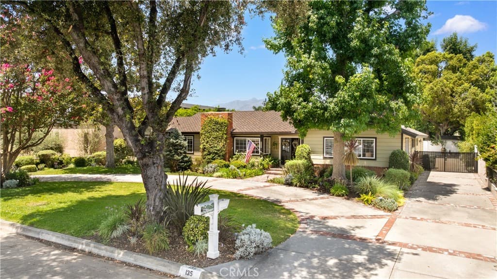 Home at 135 E Las Flores Ave, Arcadia — photo 3 of 12