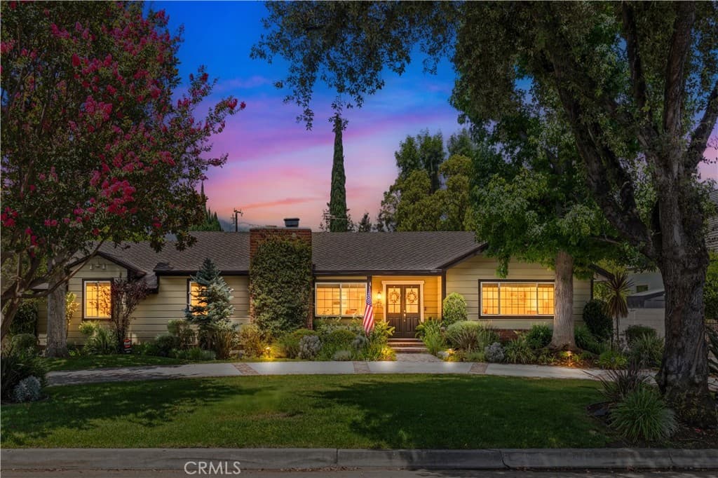 Home at 135 E Las Flores Ave, Arcadia — photo 4 of 12