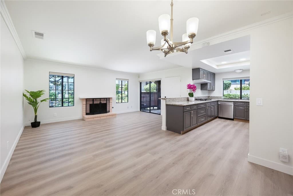 Condo at 21772 Laurelrim A, Diamond Bar — photo 4 of 12