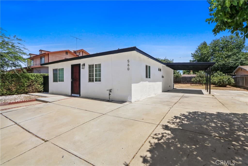 Home at 560 La Seda, La Puente — photo 2 of 12