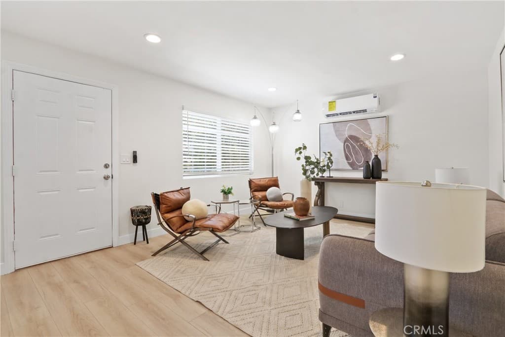 Home at 560 La Seda, La Puente — photo 5 of 12