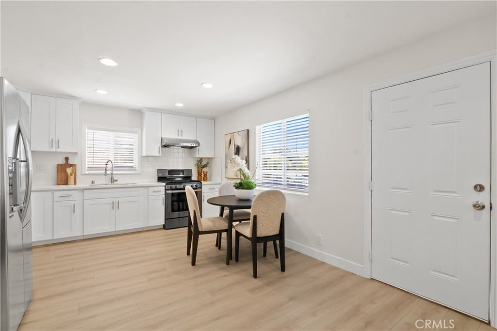 Home at 560 La Seda, La Puente — photo 8 of 12