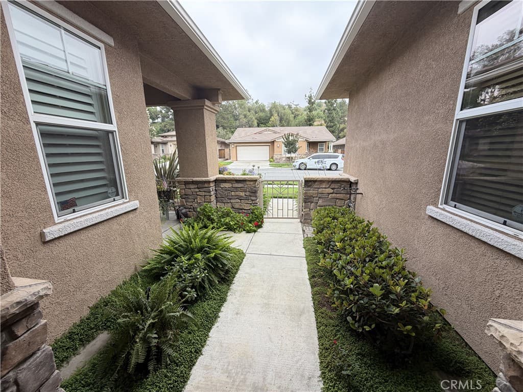 Home at 21578 Magnolia, Walnut — photo 7 of 12