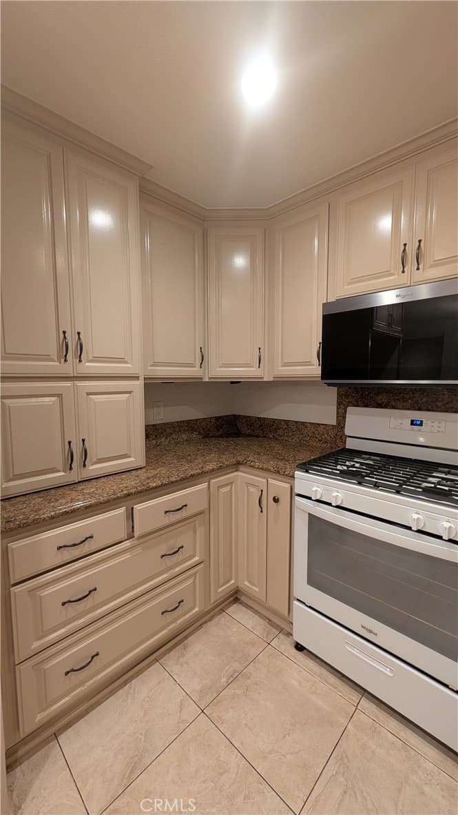 Condo at 2380 S Diamond Bar D, Diamond Bar — photo 7 of 12