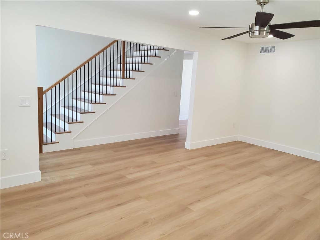 Home at 553 E Bellgrove Street, San Dimas — photo 11 of 12