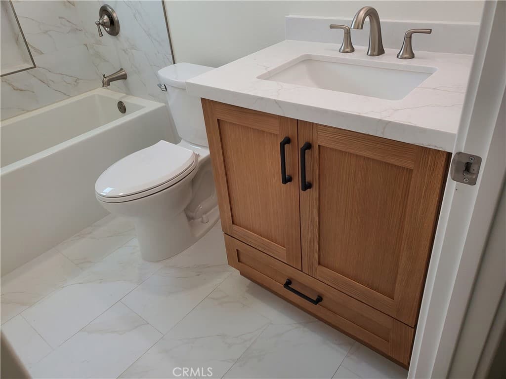 Home at 553 E Bellgrove Street, San Dimas — photo 7 of 12